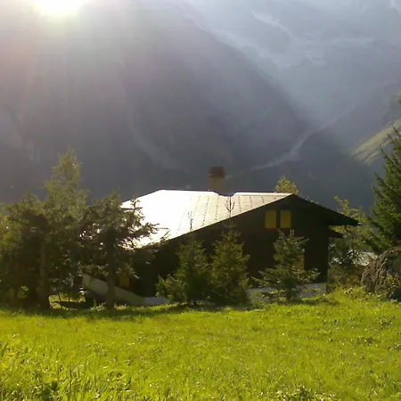 Alpesi faház La Combe Verte La Fouly